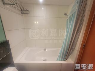 West Kowloon - The Harbourside Block 2 03