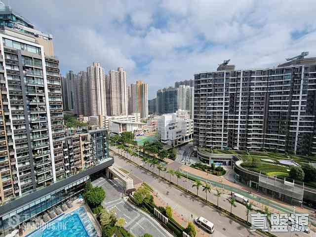 Tseung Kwan O - The Wings Ocean Wings Block 2 08