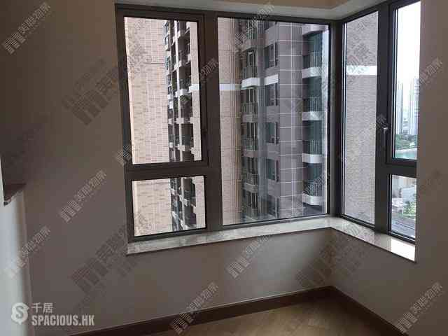 Tsuen Wan - Parc City Block 5 04