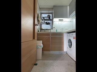 Tai Kok Tsui - Metro Harbour View Phase 2 Block 7 03
