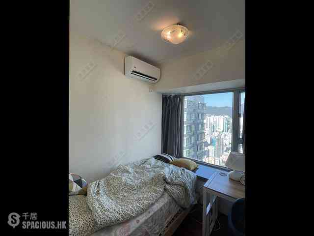 Tai Kok Tsui - Metro Harbour View Phase 2 Block 7 06