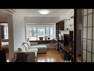 Sai Wan Ho - Les Saisons L Automne (Tower 3) 04