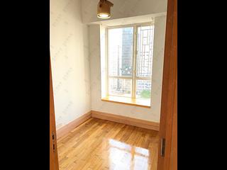 Quarry Bay - The Orchards Block 2 03