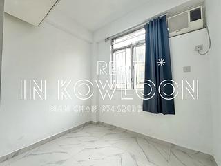 Sham Shui Po - Win Fat Mansion 04