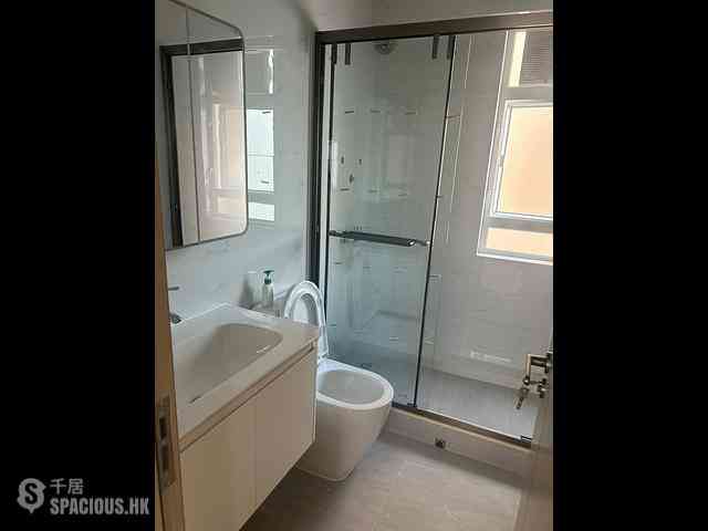 North Point - Fairview Court 03