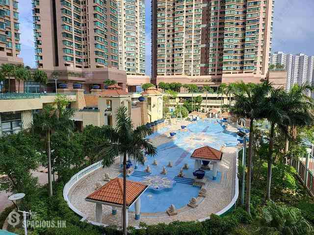 Siu Sai Wan - Island Resort Block 9 03