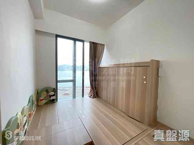 North Point - Victoria Harbour Phase 1B 12
