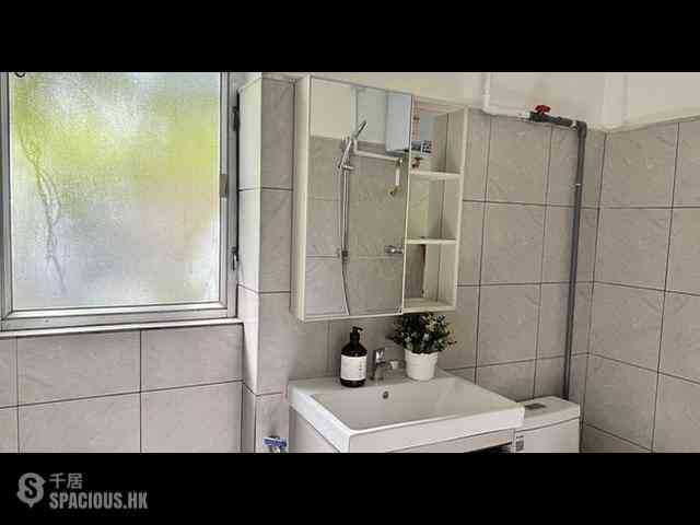 Sai Ying Pun - 23, Eastern Street 05