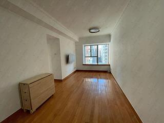 Sheung Wan - Queen's Terrace Block 2 02