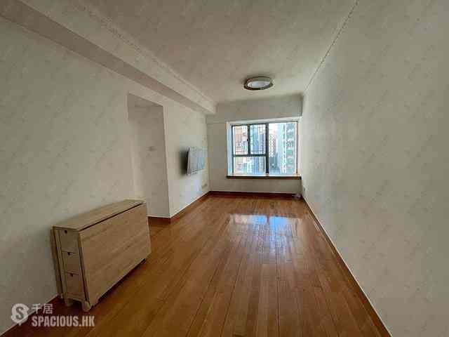 Sheung Wan - Queen's Terrace Block 2 02
