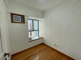 Sheung Wan - Queen's Terrace Block 2 05