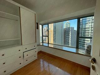 Sheung Wan - Queen's Terrace Block 2 07