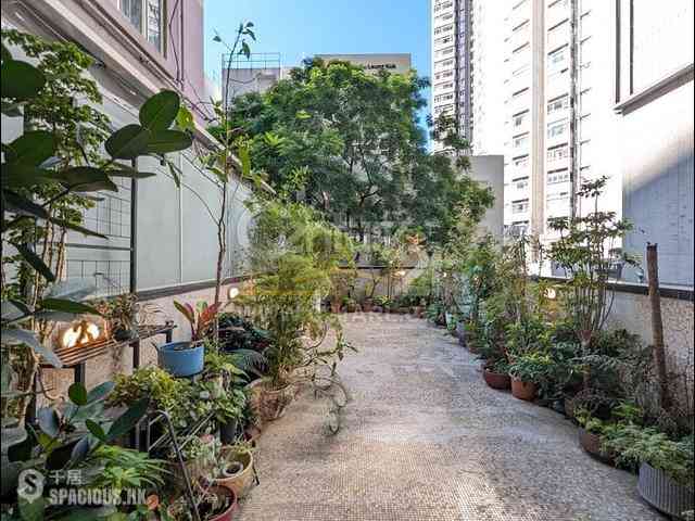 North Point - Seaview Building 02