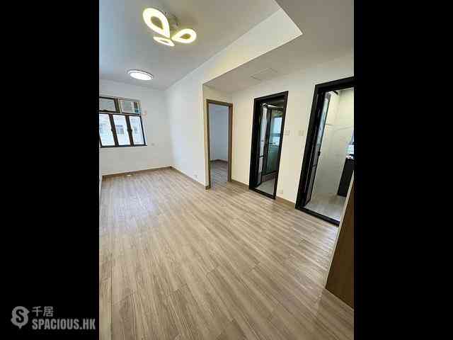 Mong Kok - Winner Building 01
