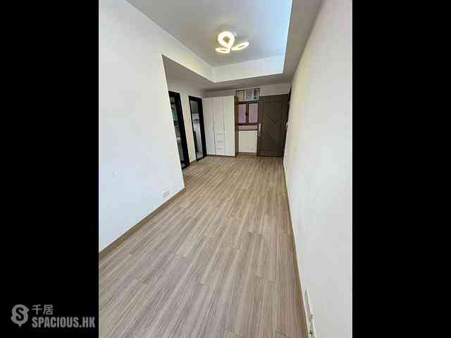 Mong Kok - Winner Building 02