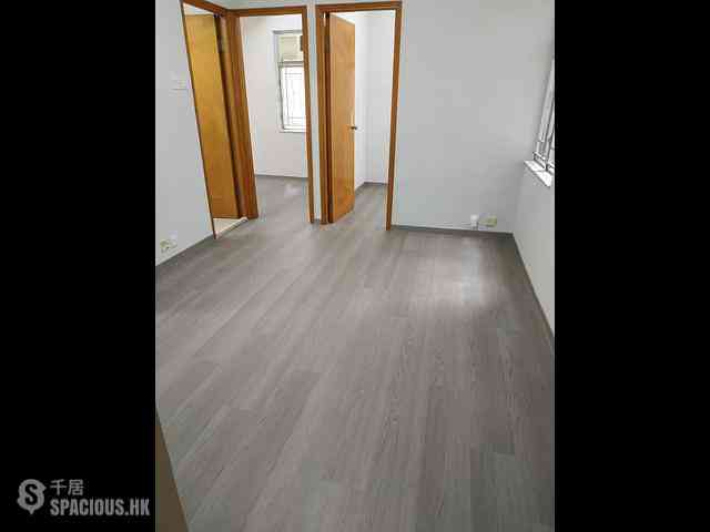 Causeway Bay - Hoi Hing Building 01