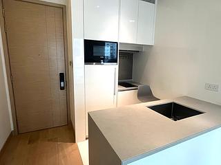 Sai Wan Ho - Island Residence 04