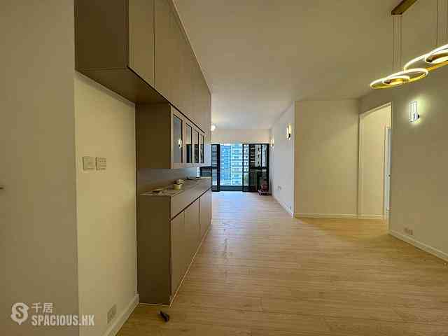 Jardines Lookout - Cavendish Heights Block 7 05