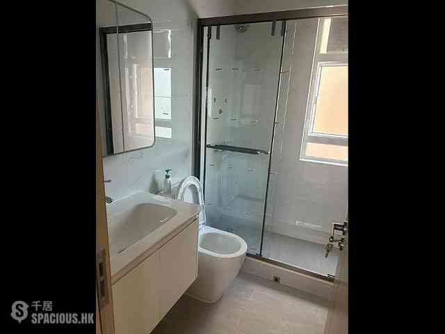 North Point - Fairview Court 03
