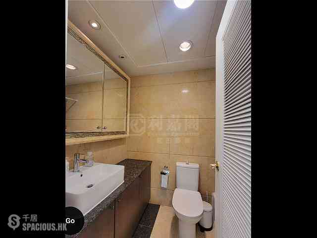 West Kowloon - The Arch Moon Tower (Block 2A) 07