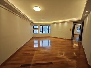 Tin Hau - Park Towers Block 1 03