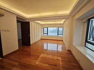 Tin Hau - Park Towers Block 1 04