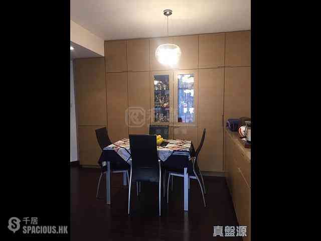Quarry Bay - Parkvale 02