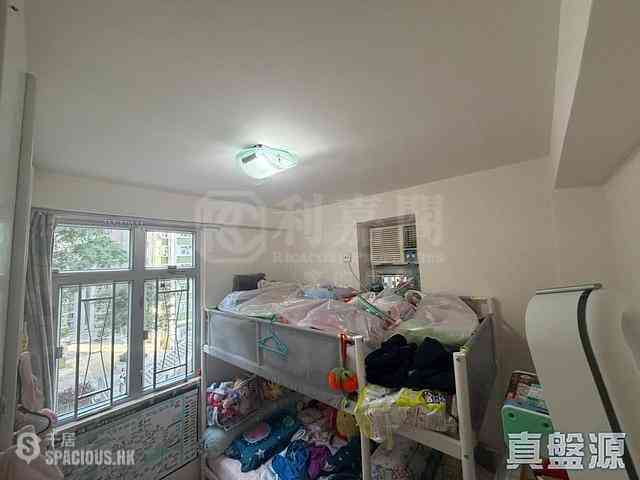Quarry Bay - Nan Fung Sun Chuen 04