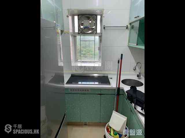 Quarry Bay - Mount Parker Lodge 04