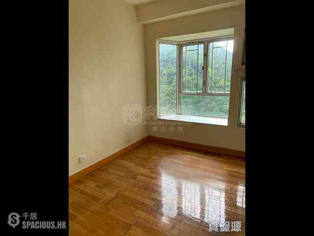 Quarry Bay - Mount Parker Lodge 03