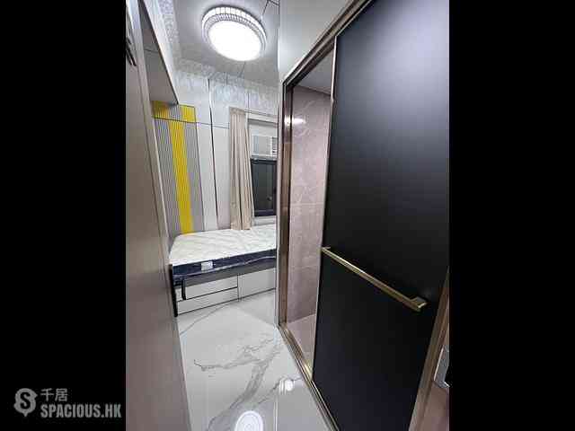 Tsim Sha Tsui - Ocean View Court 09