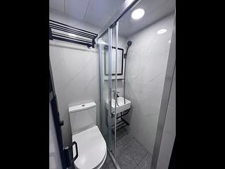 Tsim Sha Tsui - Golden Crown Court 16