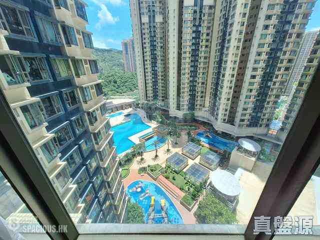 Tseung Kwan O - Tseung Kwan O Plaza Phase 1 Block 3A 01