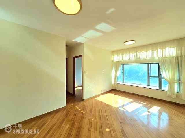 Tung Chung - Tung Chung Crescent Phase 1 01