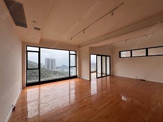 Repulse Bay - Ridge Court Block A-B 05