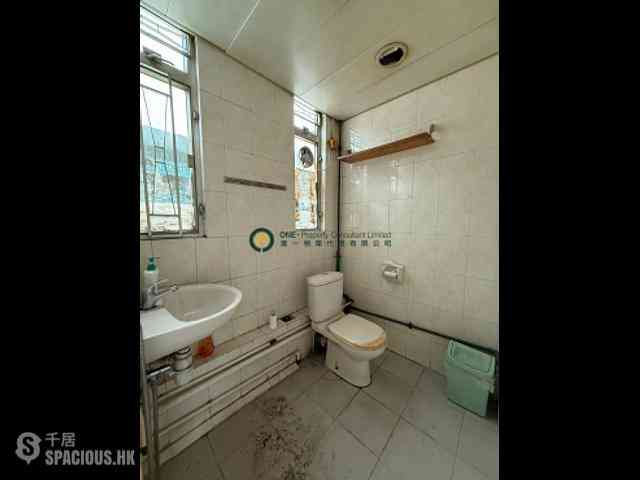 Sai Ying Pun - Rockson Mansion 05