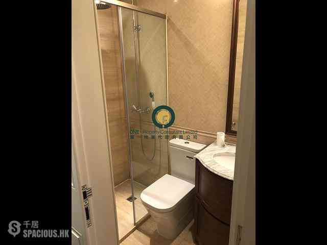 Shek Tong Tsui - One South Lane 03