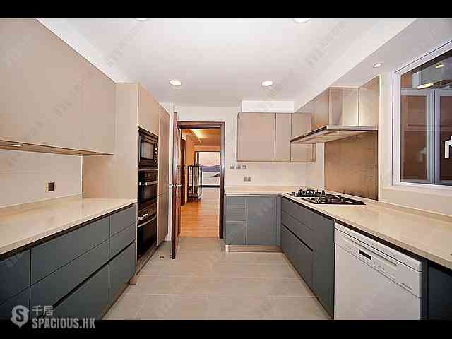Chung Hom Kok - Hillgrove Block A 07