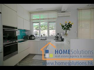 Mui Wo - Regent Villa 02