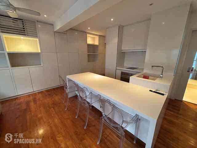 Soho - 18, Shelley Street 07