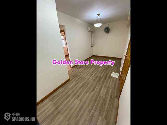 Sai Ying Pun - Kwan Yick Building Phase 3 Block A 05