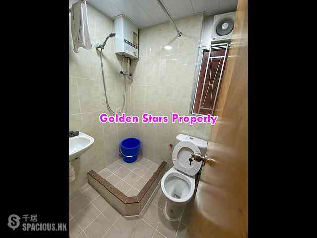 Sai Ying Pun - Kwan Yick Building Phase 3 Block A 07