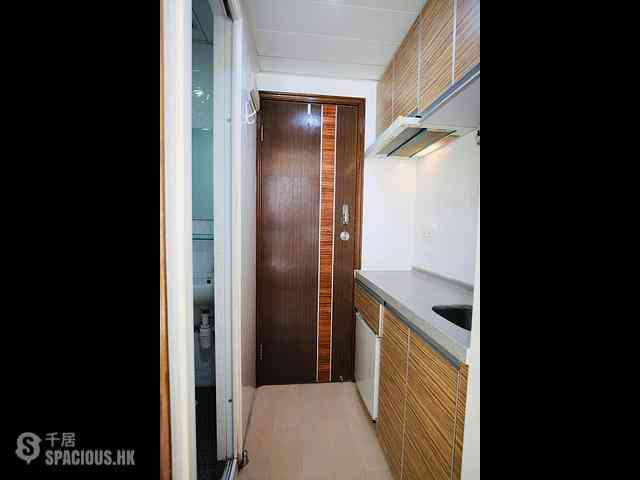 Mong Kok - Ngai Hing Mansion 04