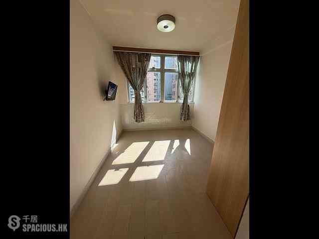 Mong Kok - Ngai Hing Mansion 02