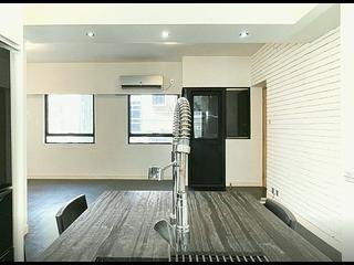 Wan Chai - Wai Cheong Building 07