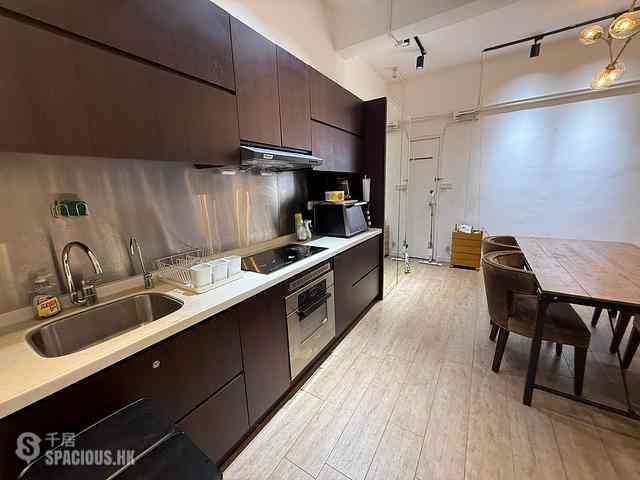 Causeway Bay - 73, King's Road 13