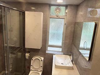 Pok Fu Lam - Fulham Garden Block AB 04