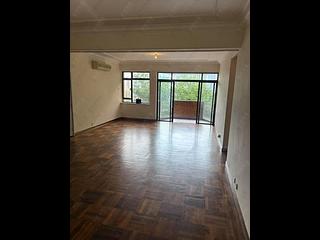 Pok Fu Lam - Fulham Garden Block AB 09