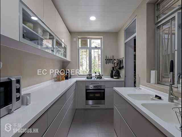 Beacon Hill - Ede Terrace 04