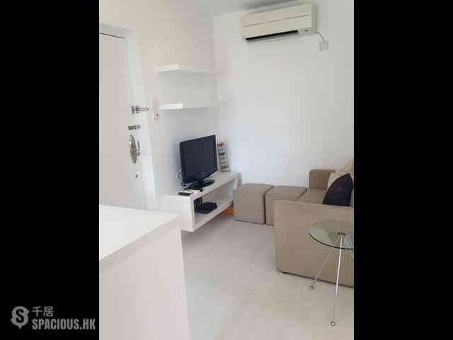 Sai Ying Pun - Tung Cheung Building 06